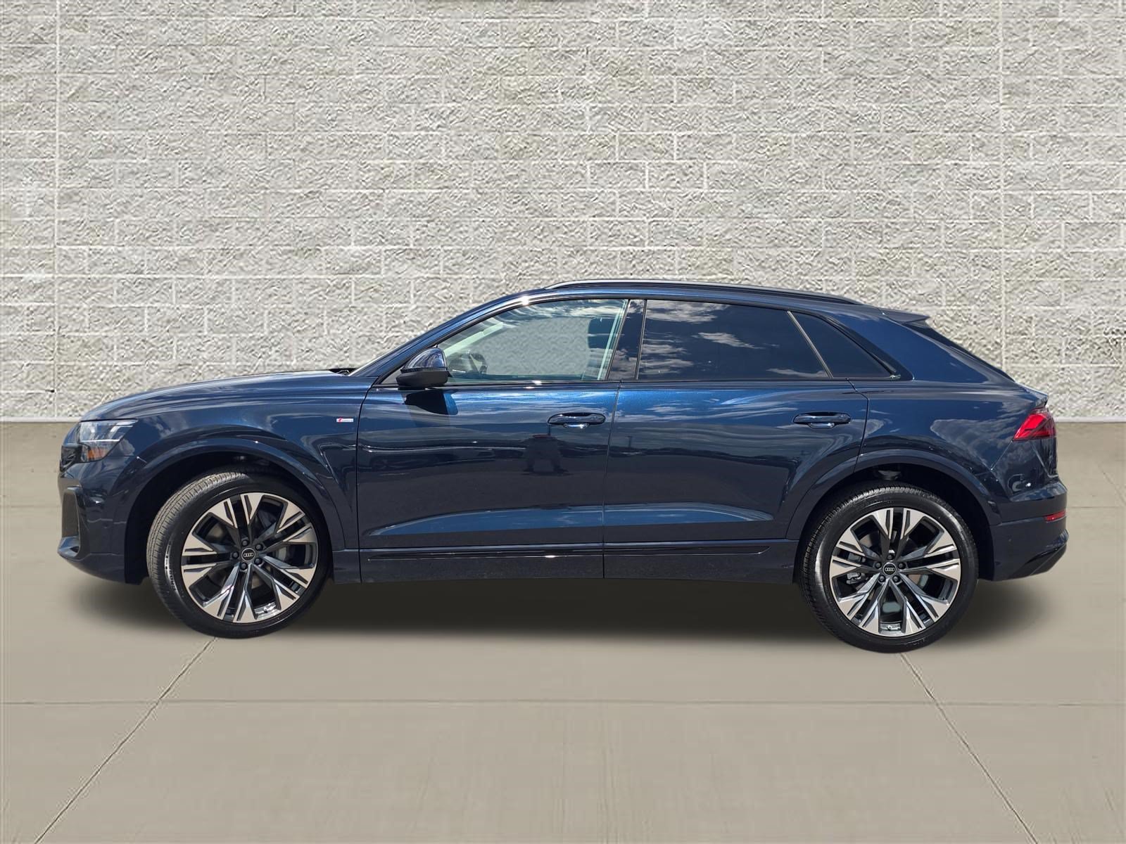 New 2026 Audi Q8 Premium Plus AWD/4WD image 4