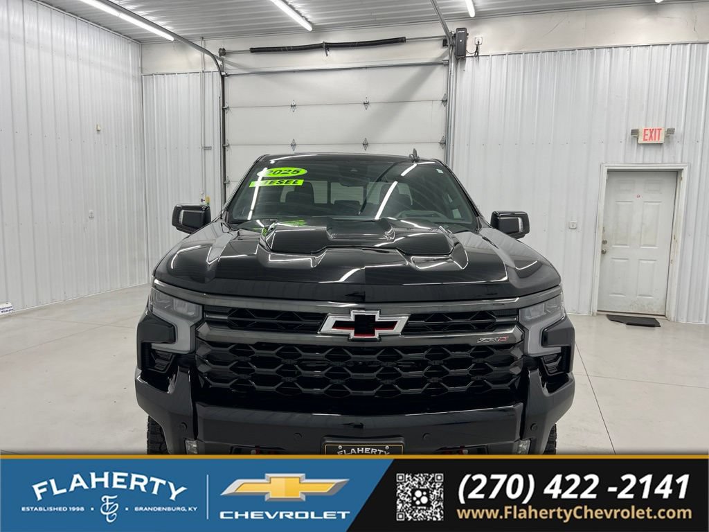 Used 2025 Chevrolet Silverado 1500 ZR2 w/ Technology Package AWD/4WD image 7