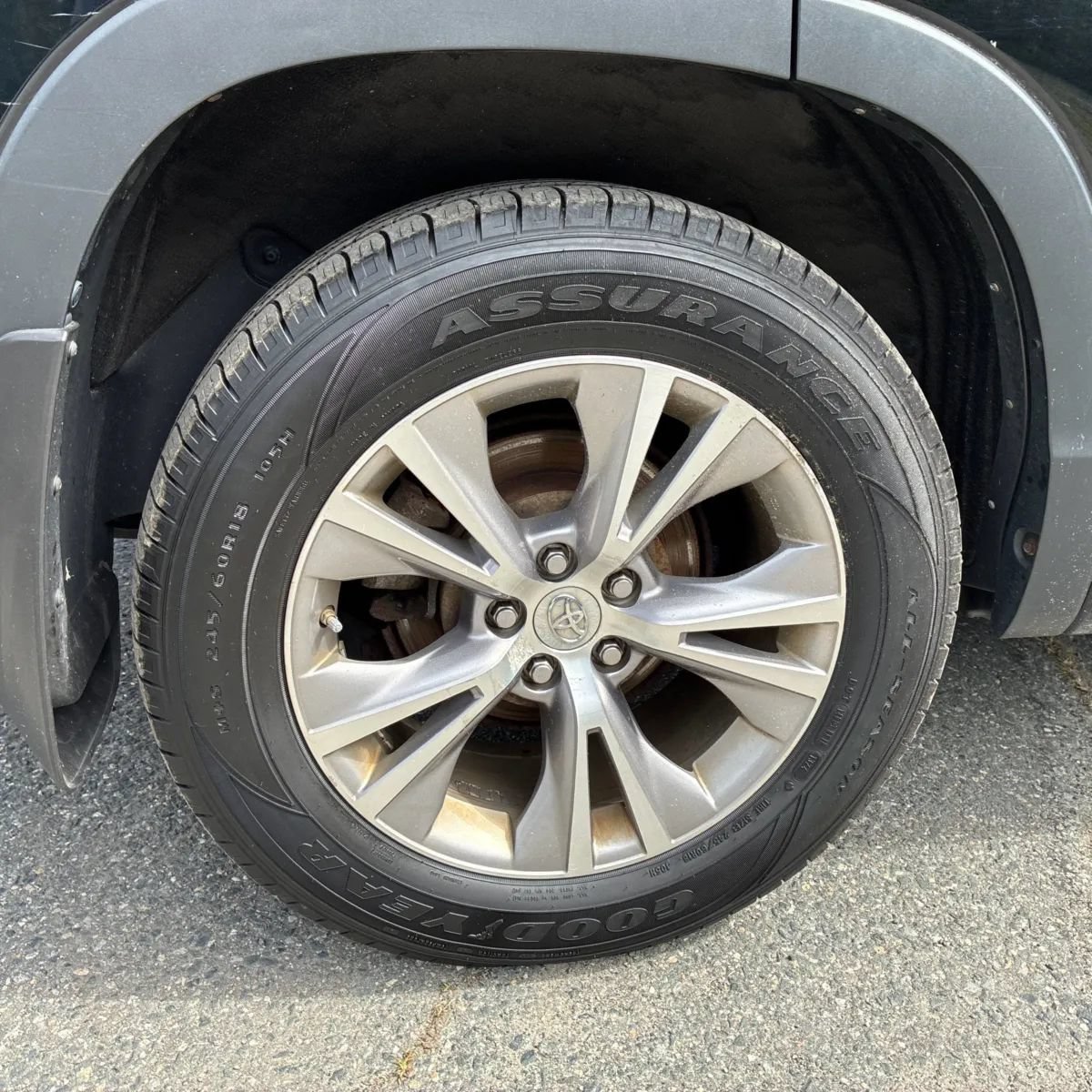 Used 2015 Toyota Highlander XLE AWD/4WD image 19