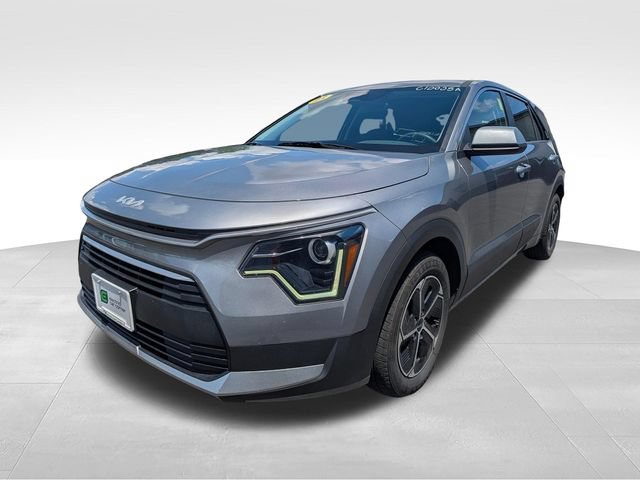 Used 2023 Kia Niro LX FWD image 3