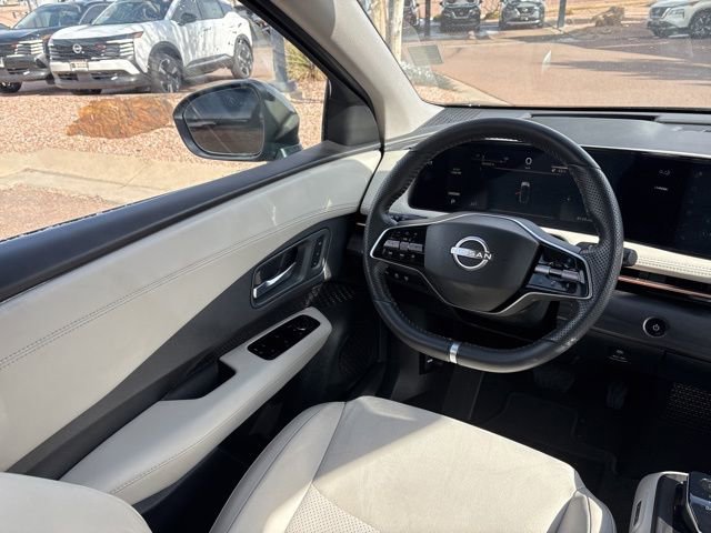 Used 2024 Nissan Ariya AWD image 27