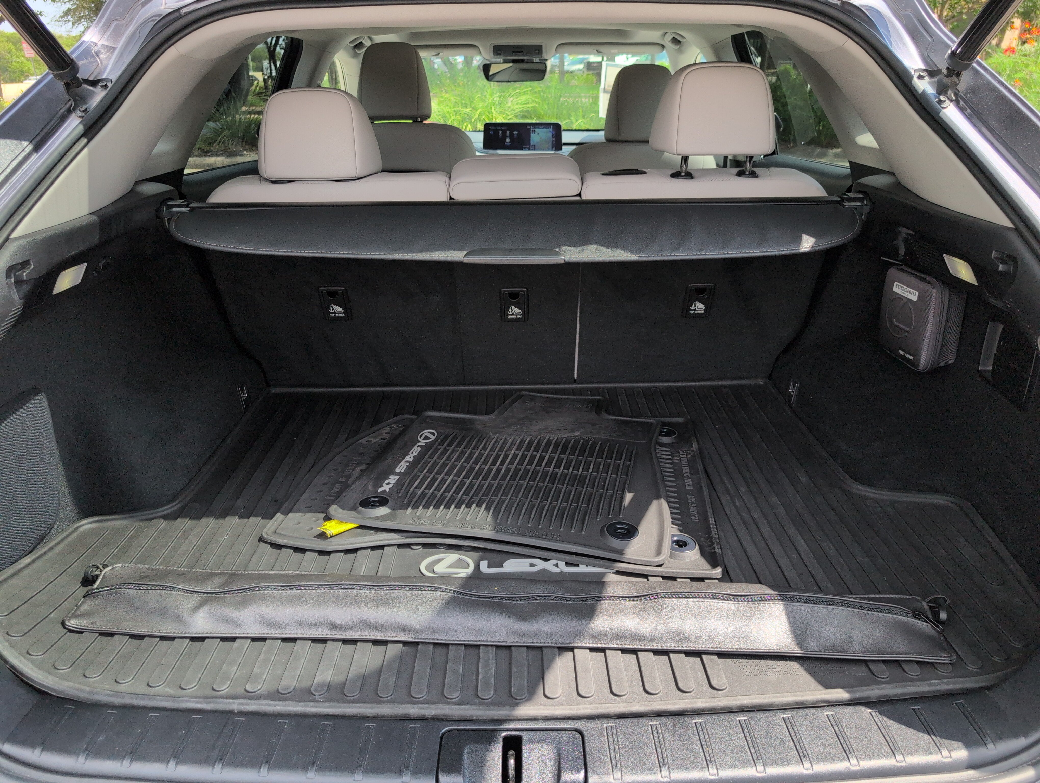 Certified 2022 Lexus RX 350 FWD w/ Premium Package image 10