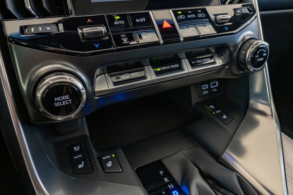 New 2026 Lexus LX 600 F Sport image 31