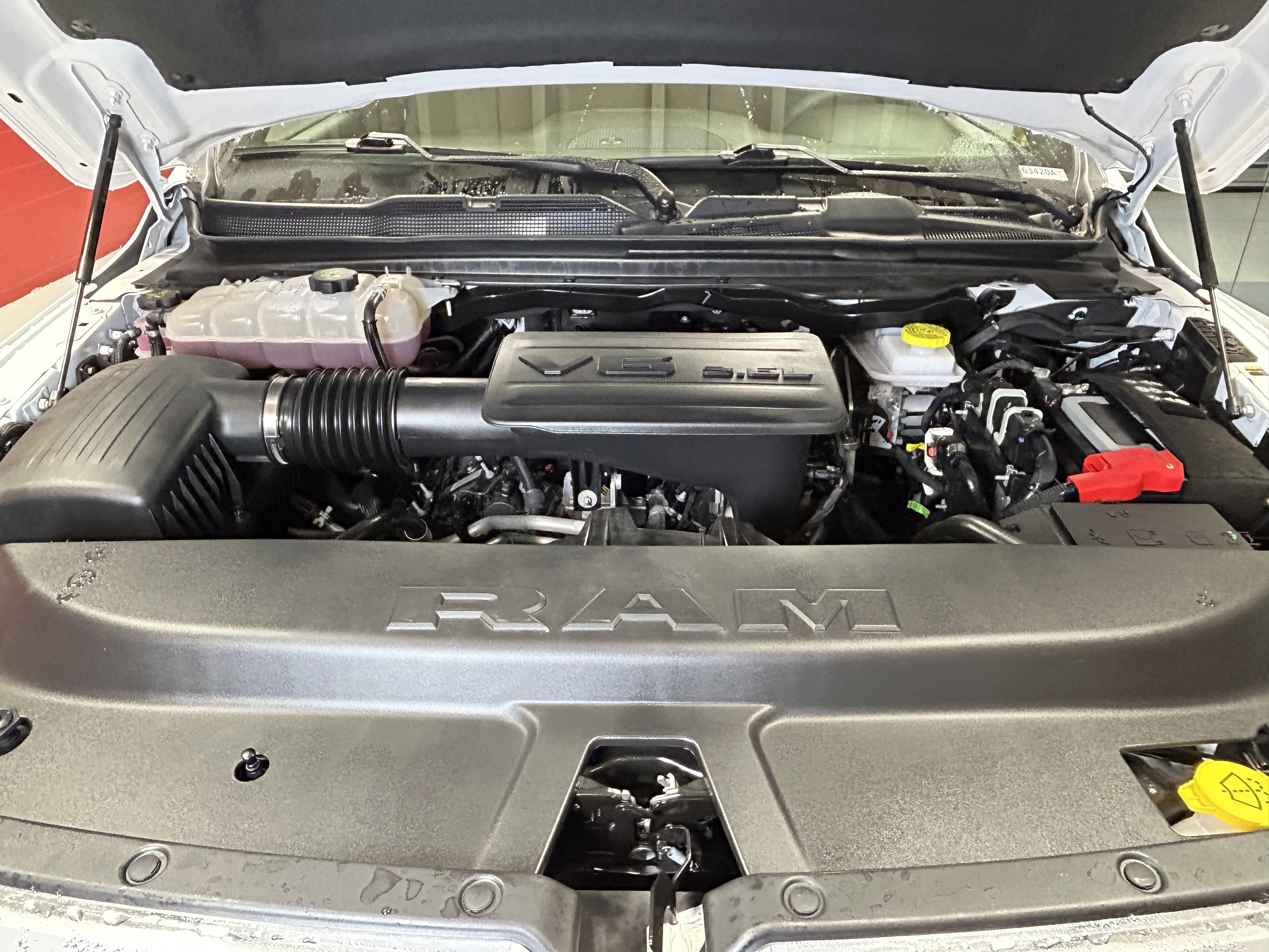 Certified 2025 RAM 1500 Big Horn AWD/4WD image 17