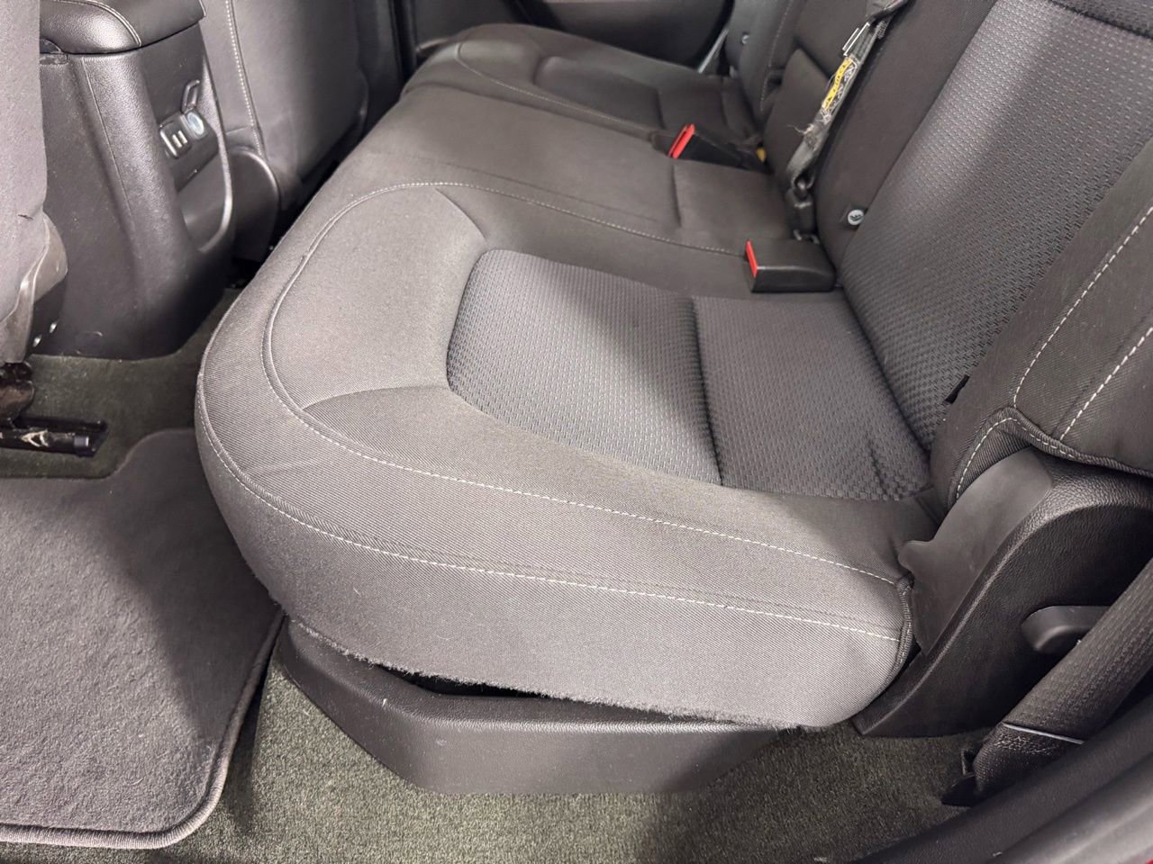 Used 2017 Chevrolet Colorado LT w/ LT Convenience Package image 21