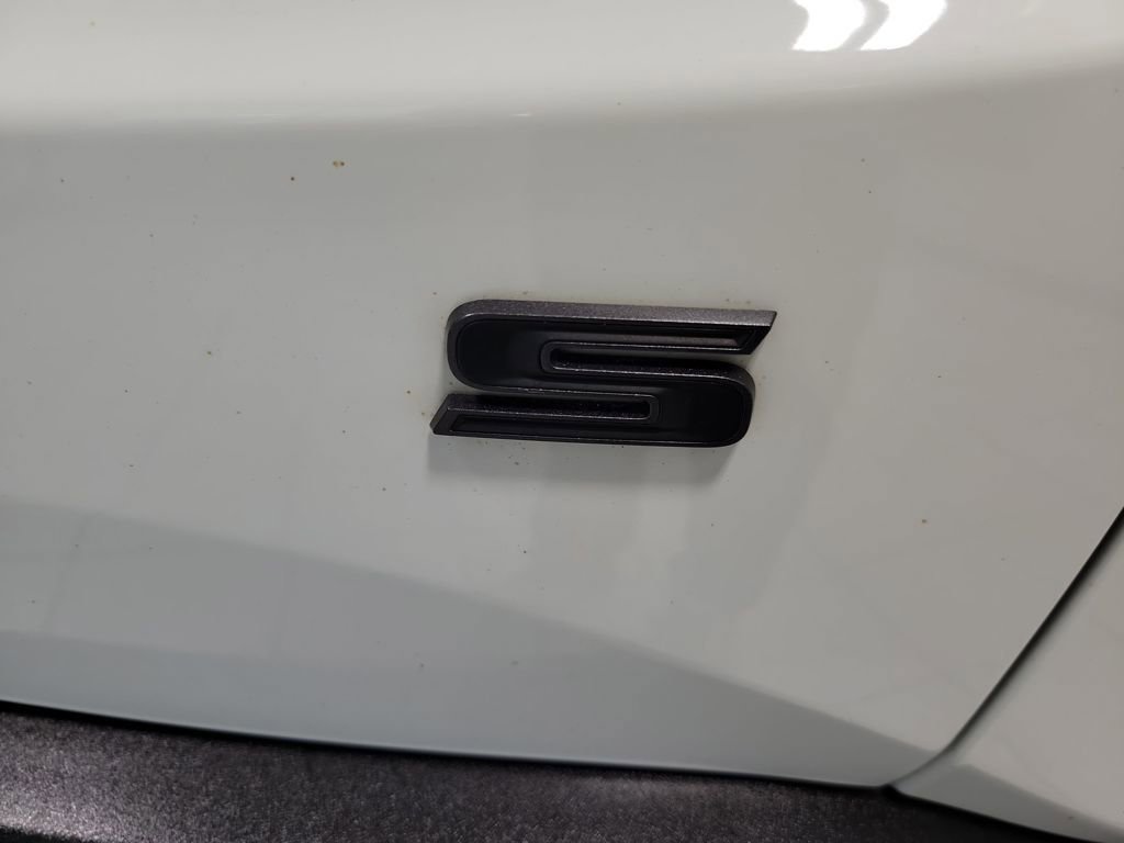 Used 2019 Jeep Renegade Limited w/ Quick Order Package 22P image 18