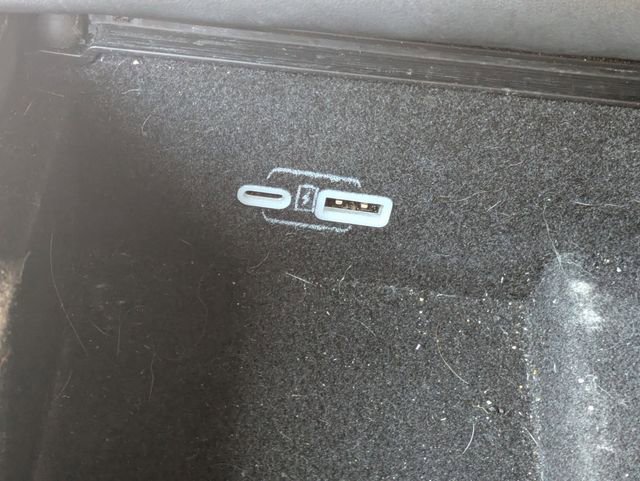 Used 2023 Jeep Grand Wagoneer Series III w/ Rear Seat Video Group 1 image 25