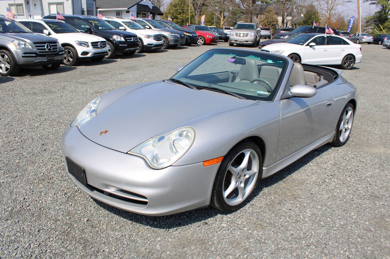 Used 2004 Porsche 911 Carrera image 2