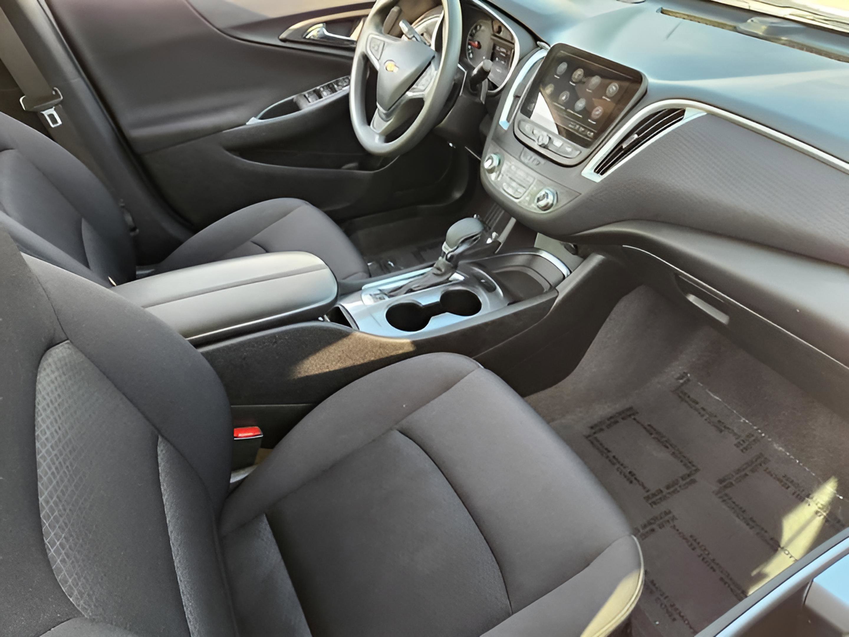 Used 2023 Chevrolet Malibu LT FWD image 9