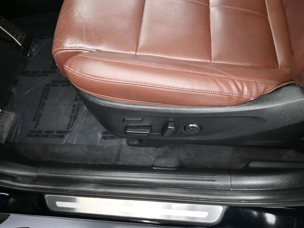 Used 2023 Kia Telluride SX image 16