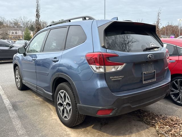 Certified 2022 Subaru Forester Premium image 5