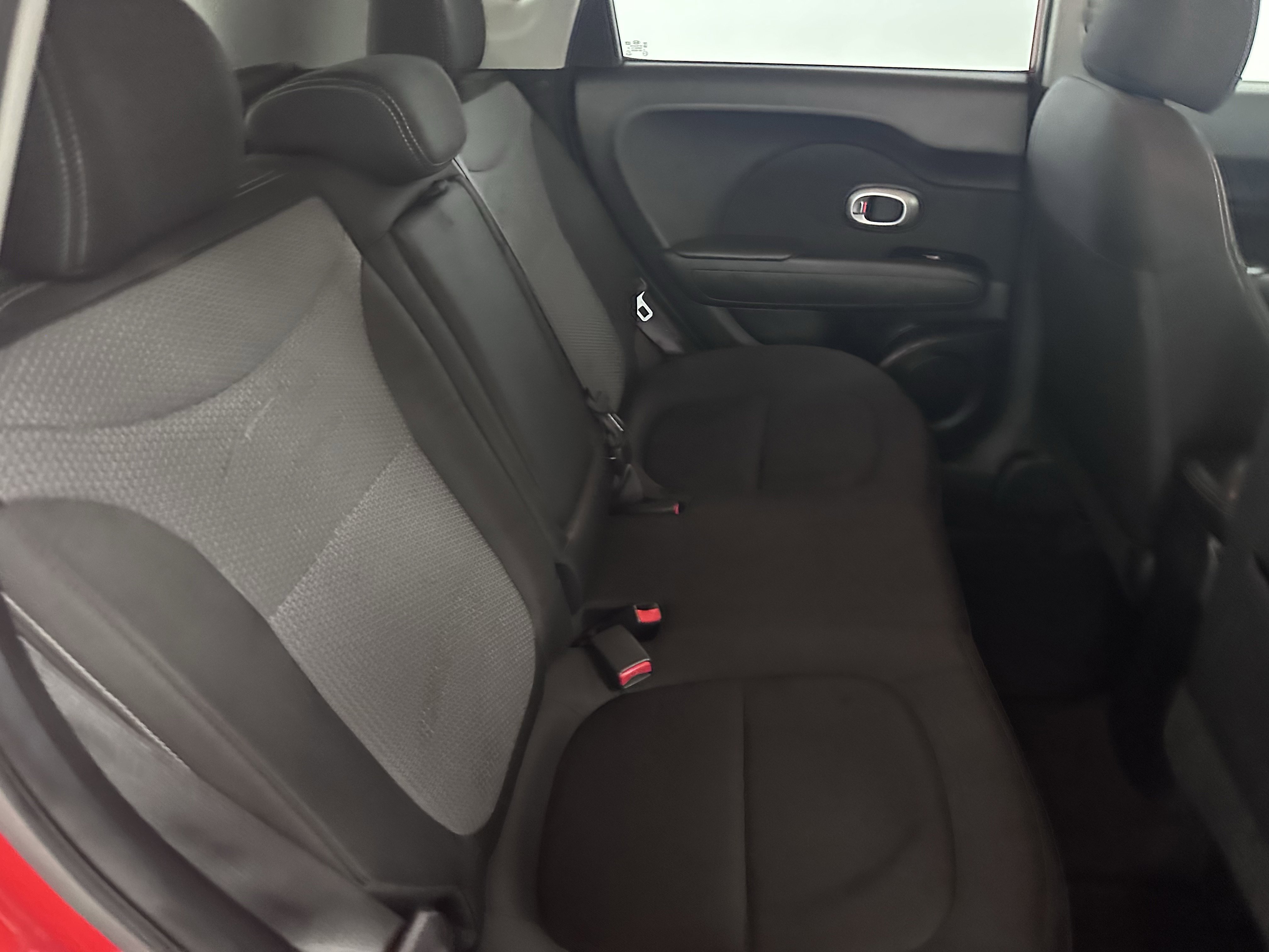 Used 2018 Kia Soul + image 27