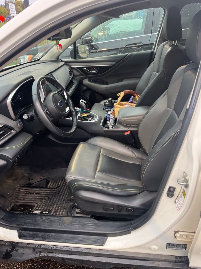 Used 2020 Subaru Outback Onyx Edition XT w/ Popular Package #2 AWD/4WD image 8