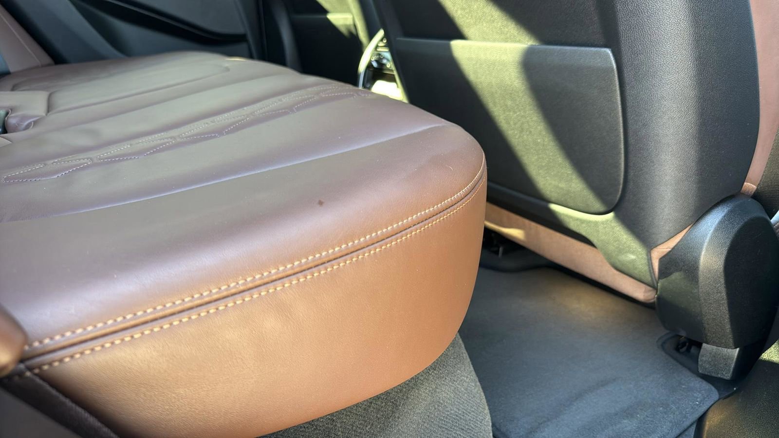 Used 2019 BMW X5 xDrive40i w/ Executive Package image 27