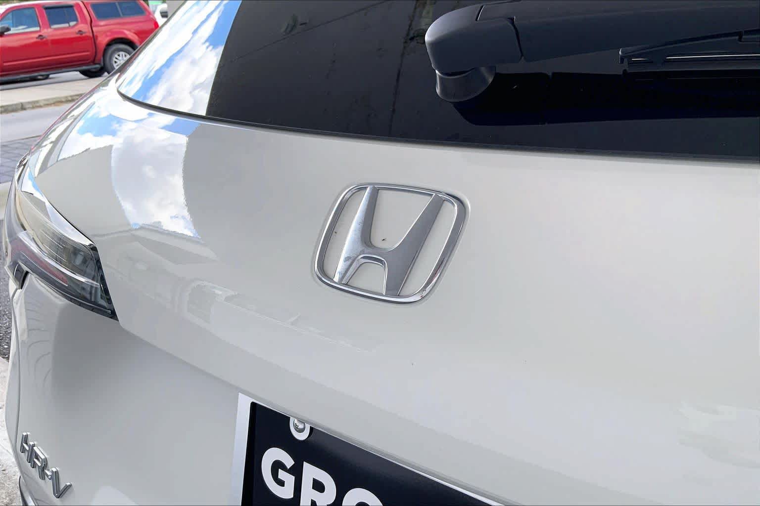 Used 2027 Honda HR-V EX-L image 33