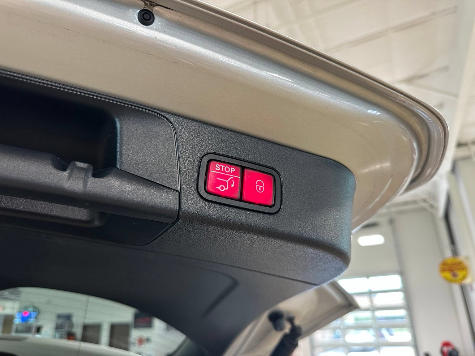 Used 2021 Mercedes-Benz GLB 250 image 45