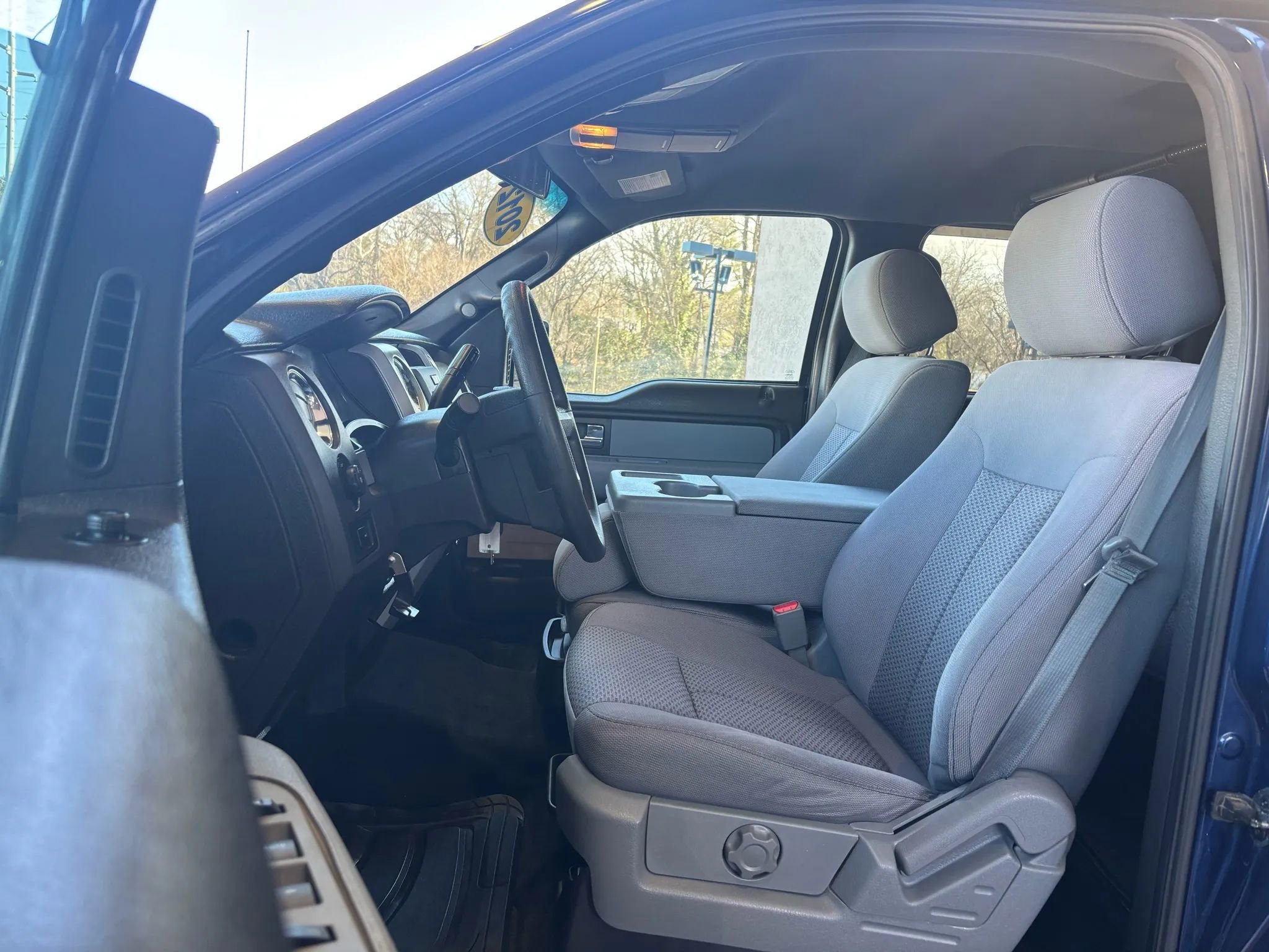 Used 2012 Ford F150 XLT image 8