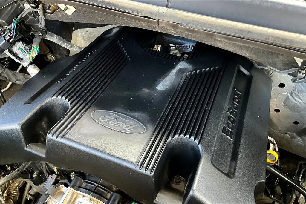 Used 2019 Ford F150 Platinum w/ Equipment Group 701A Luxury image 35