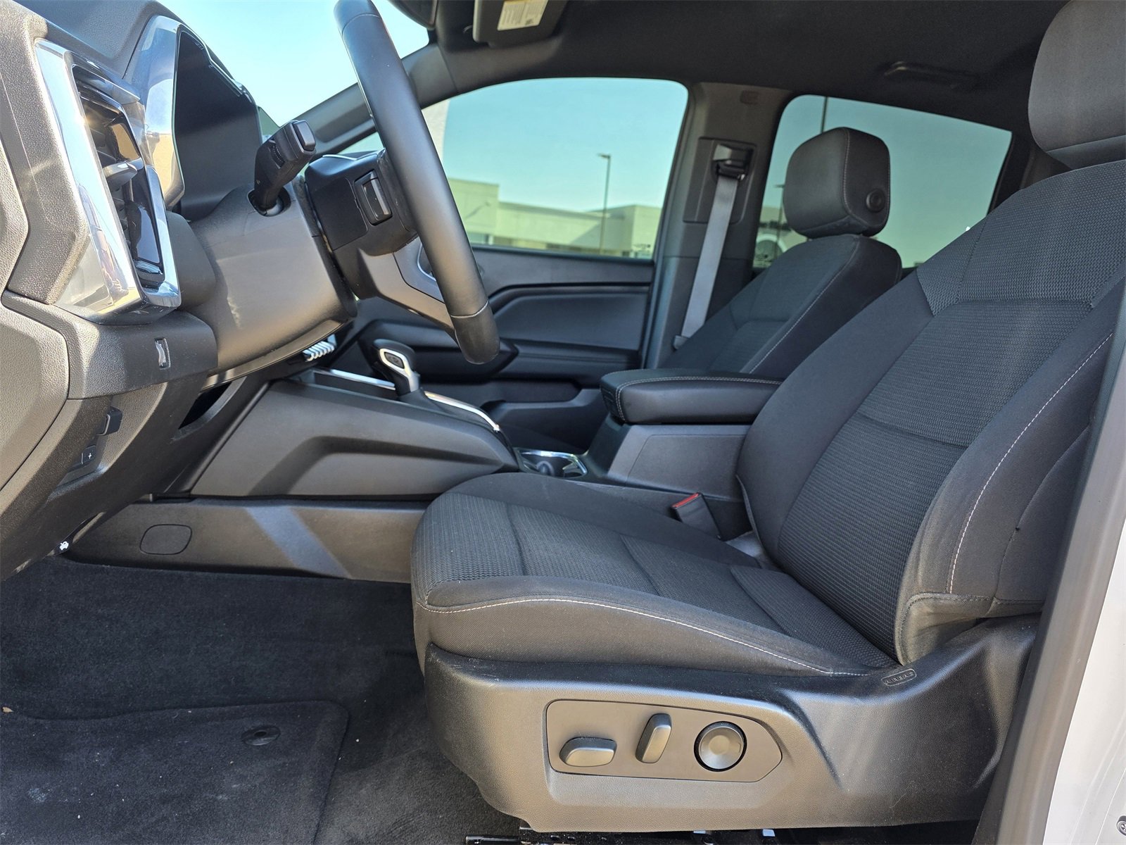 Used 2024 GMC Canyon Elevation w/ Convenience Package image 13