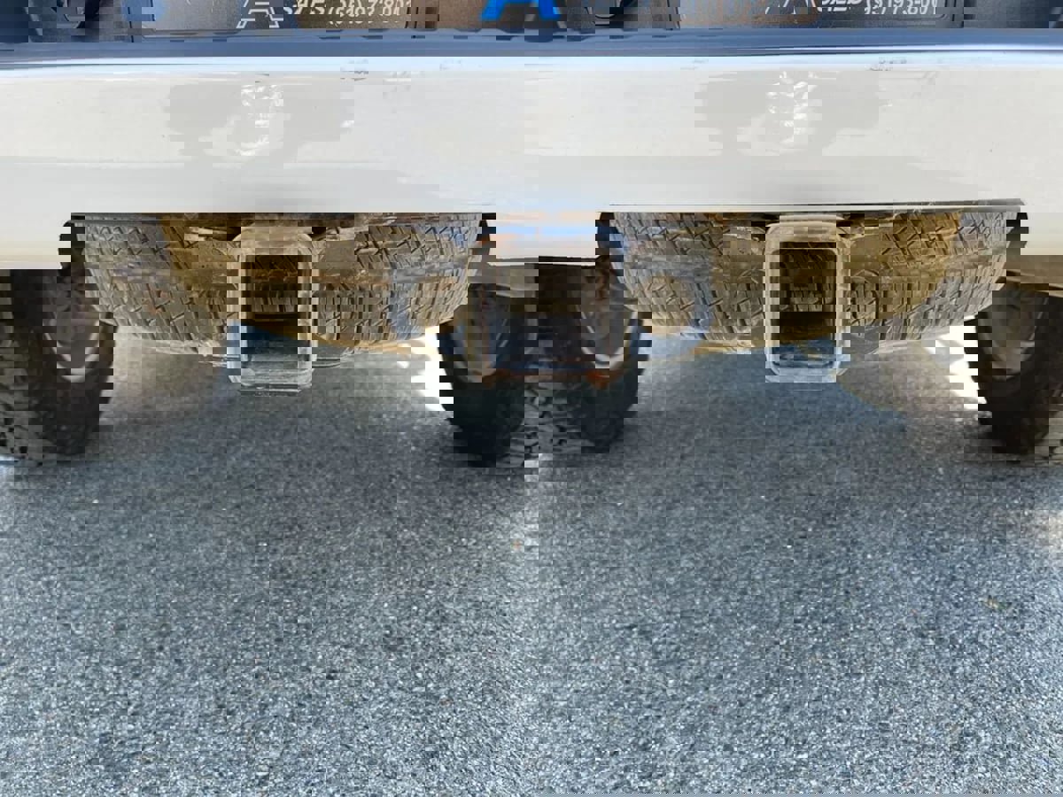 Used 2017 Chevrolet Silverado 1500 LT w/ All Star Edition image 13