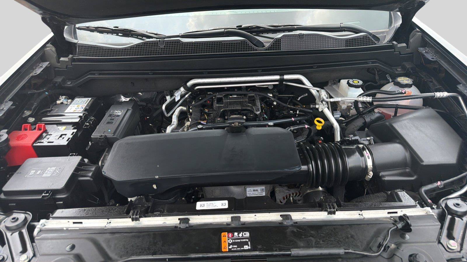 Used 2026 Chevrolet Colorado Z71 w/ Technology Package AWD/4WD image 24