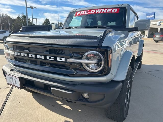 Used 2022 Ford Bronco Outer Banks image 3