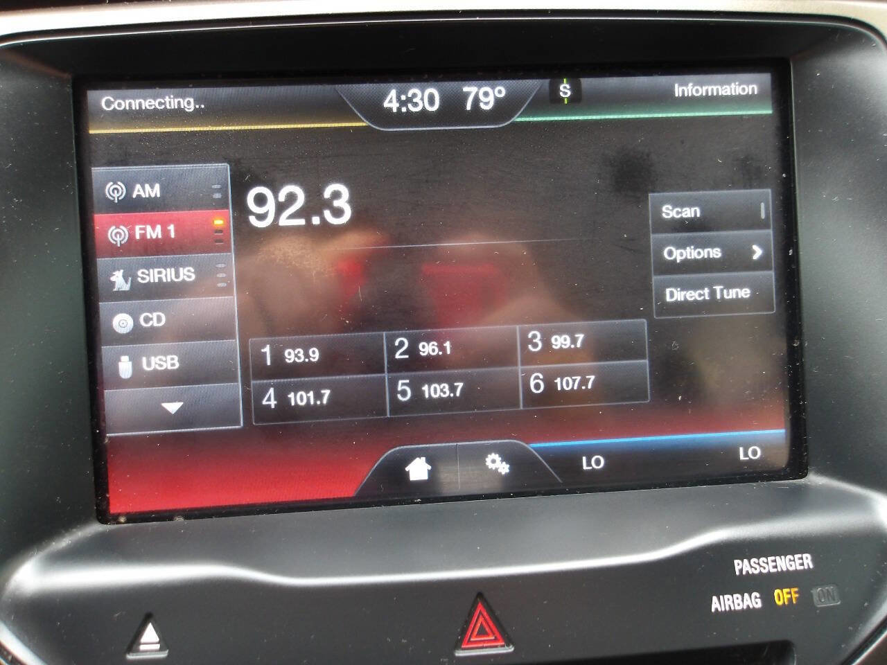 Used 2012 Ford Edge SEL FWD image 13