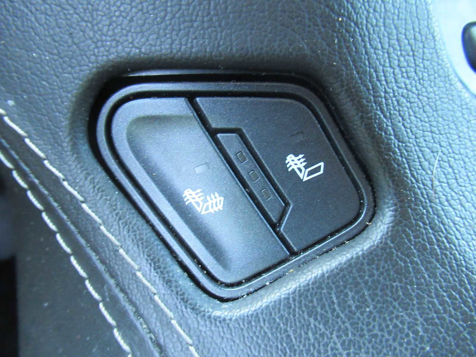 Used 2017 Chevrolet Tahoe LT image 31