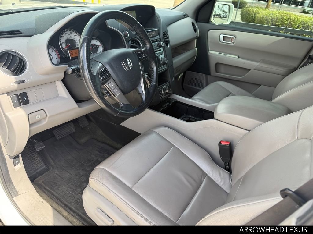 Used 2014 Honda Pilot Touring image 11