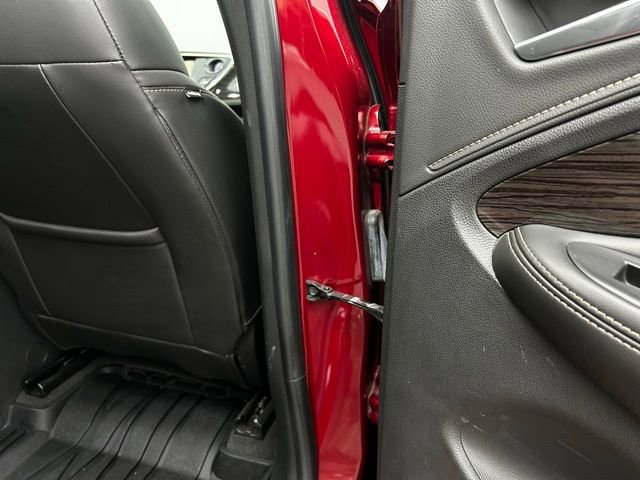 Used 2017 Buick Envision Premium image 38