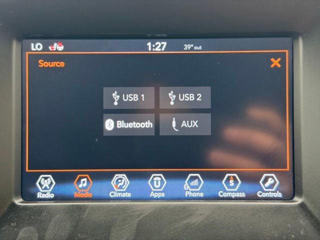 Used 2018 Jeep Compass Latitude w/ Popular Equipment Group image 36