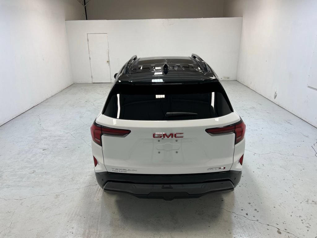 New 2026 GMC Terrain AT4 w/ Convenience Package III AWD/4WD image 3