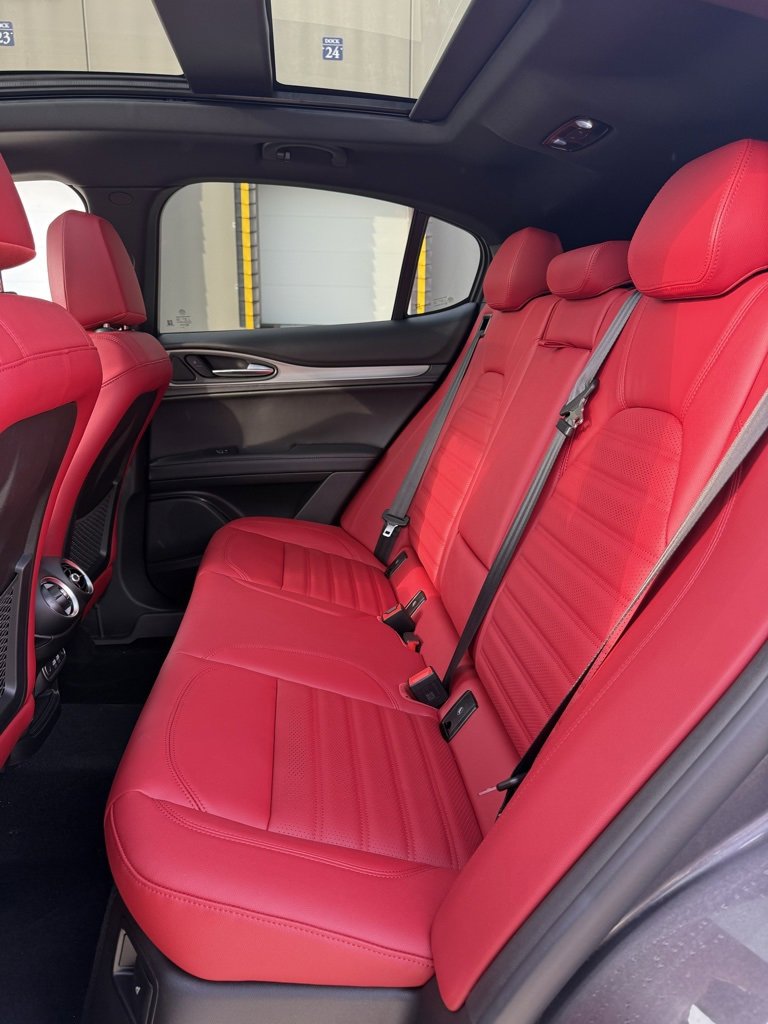 New 2025 Alfa Romeo Stelvio Sprint w/ Veloce Package image 21
