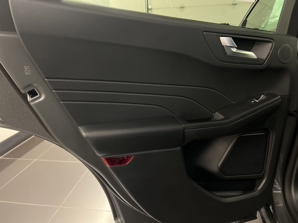 New 2026 Ford Escape Base w/ PHEV Premium Package image 34