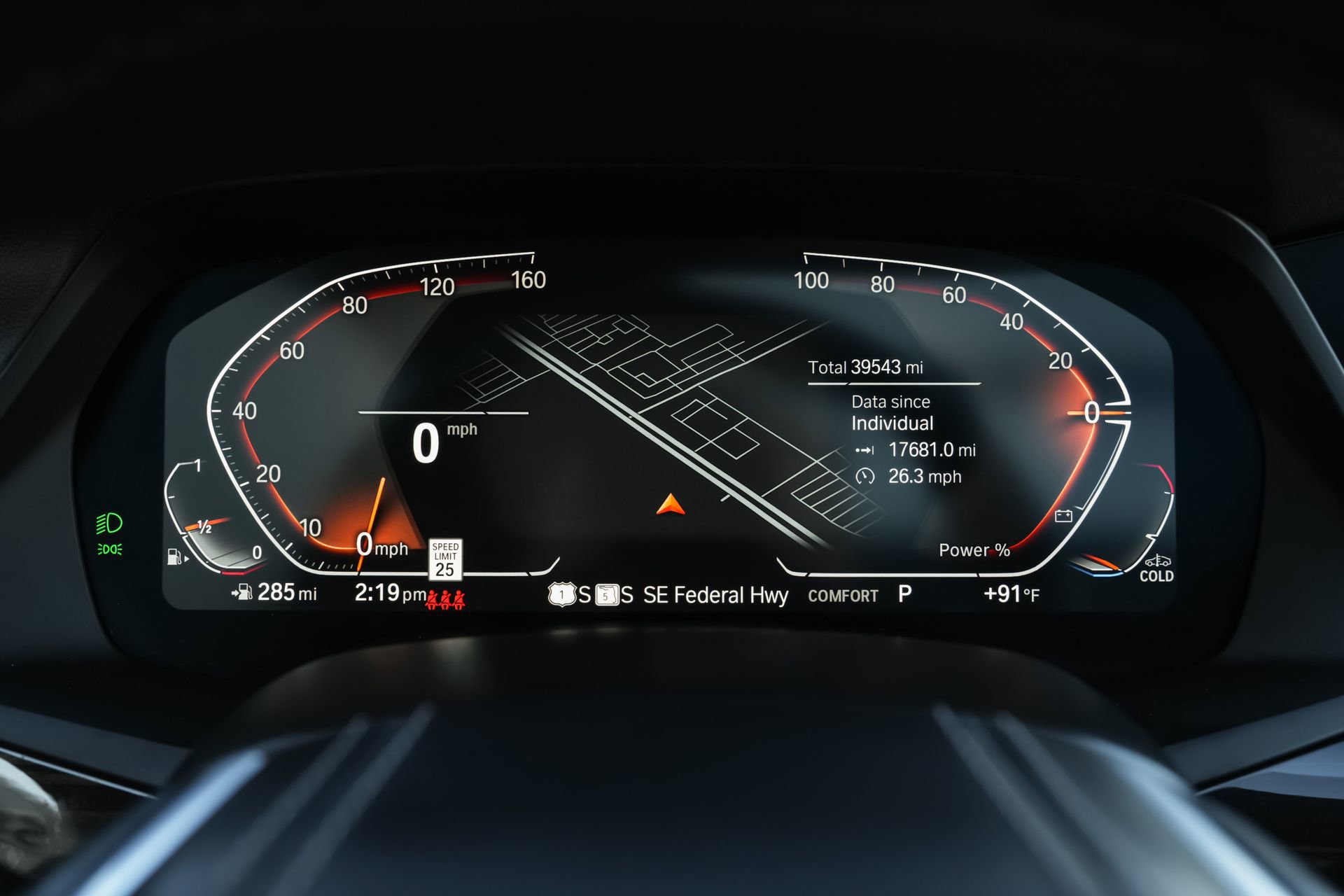 Used 2023 BMW X6 xDrive40i w/ Climate Comfort Package image 9