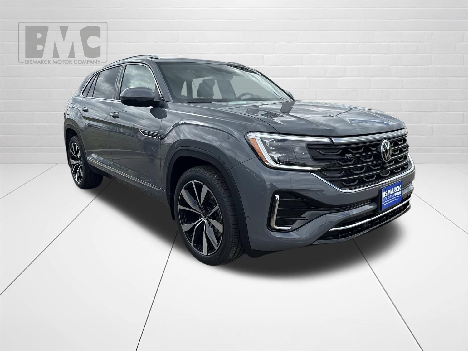 New 2026 Volkswagen Atlas Cross Sport SEL Premium R-Line AWD/4WD image 2