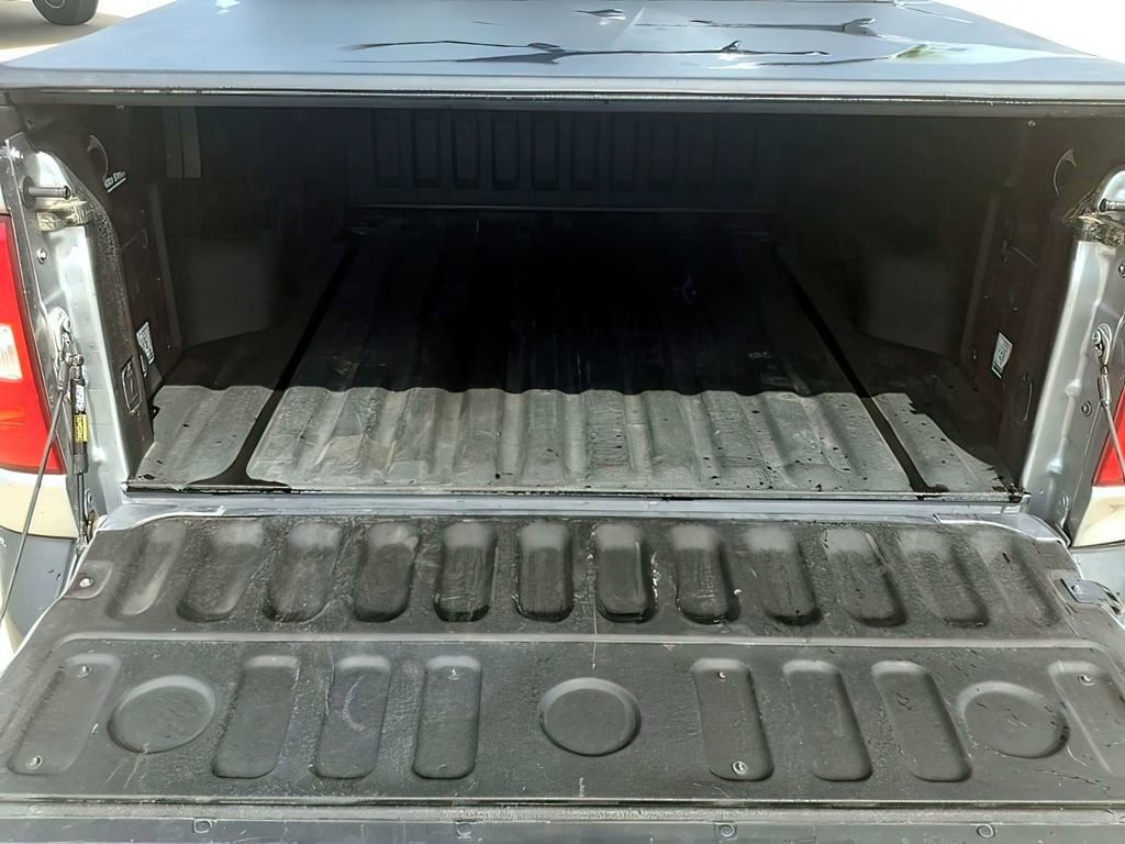 Used 2022 Ford Maverick Lariat w/ Equipment Group 500A Standard image 22