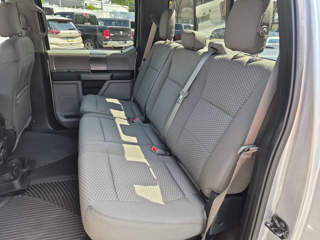 Used 2015 Ford F150 XLT w/ Equipment Group 302A Luxury AWD/4WD image 32