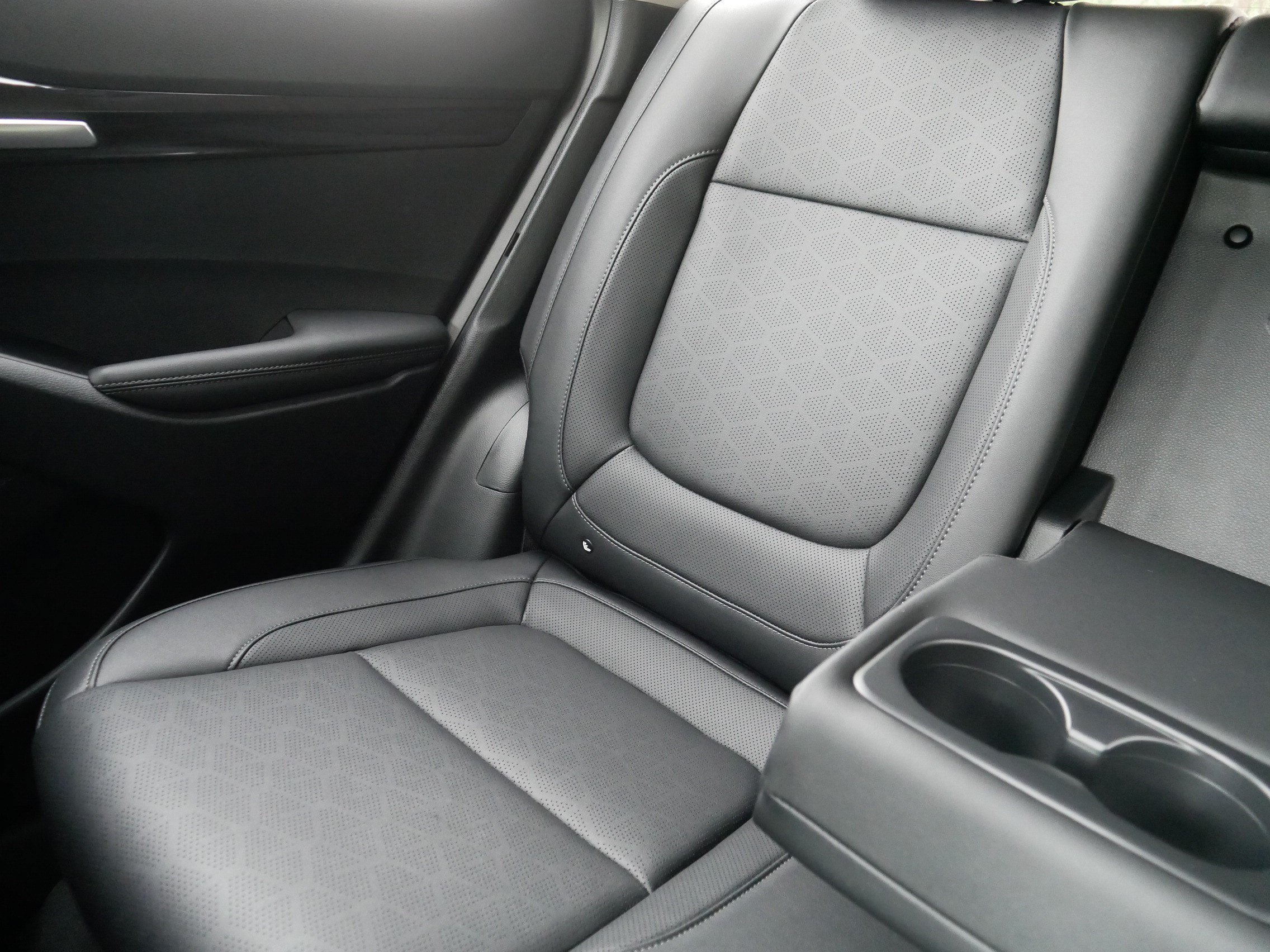 Certified 2025 Kia Seltos EX w/ EX Sunroof Package AWD/4WD image 12