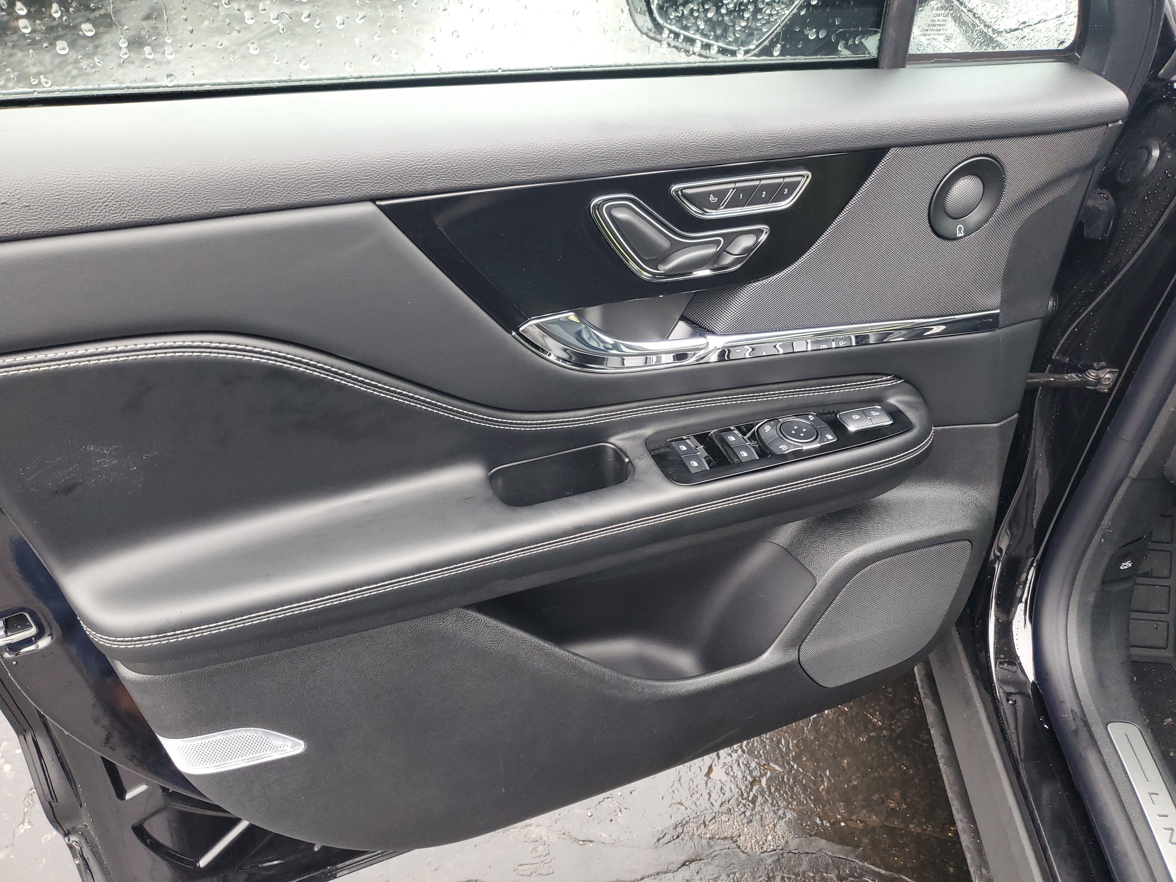 New 2026 Lincoln Corsair Grand Touring image 8