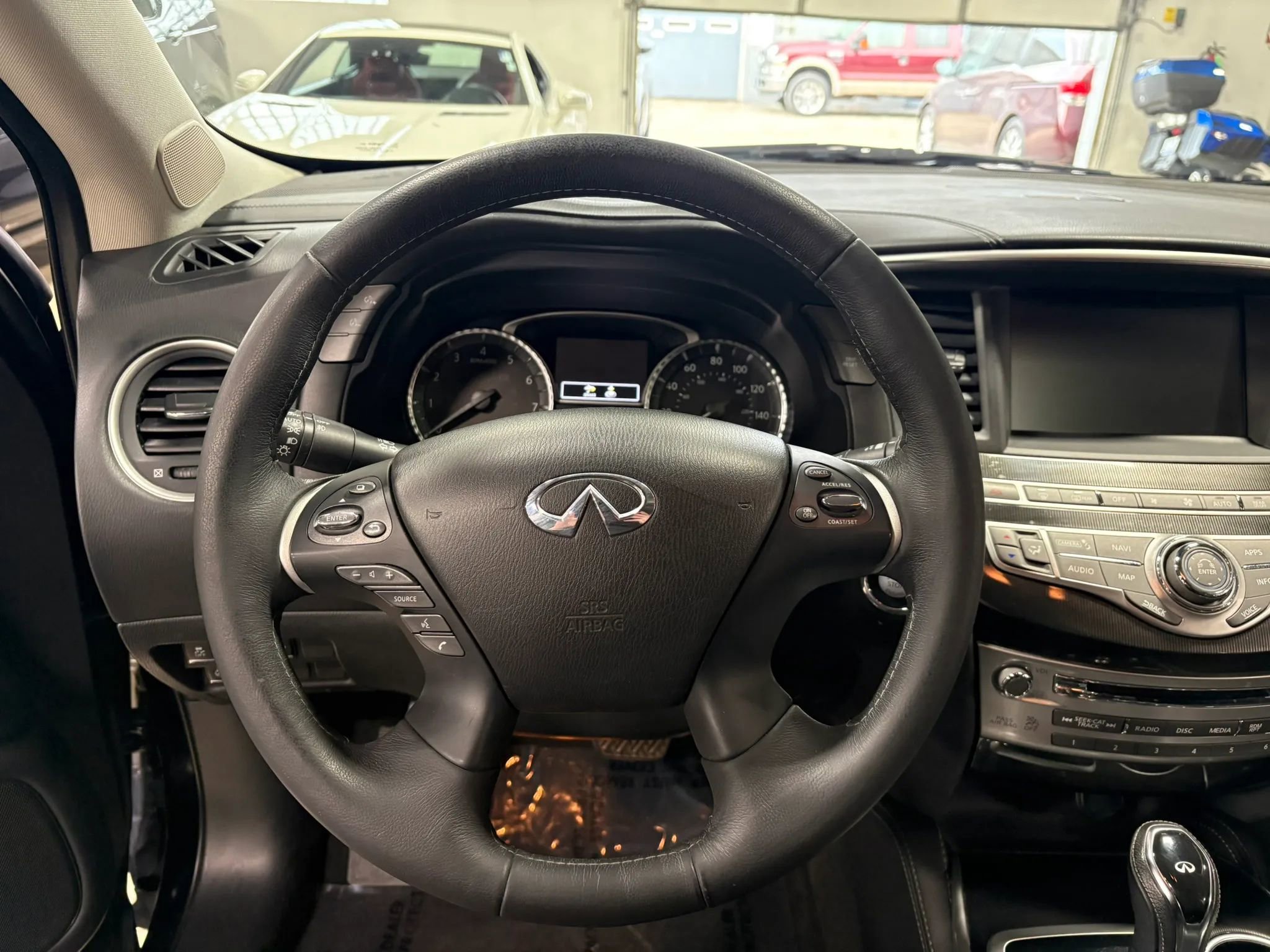 Used 2018 INFINITI QX60 AWD w/ Premium Plus Package image 22