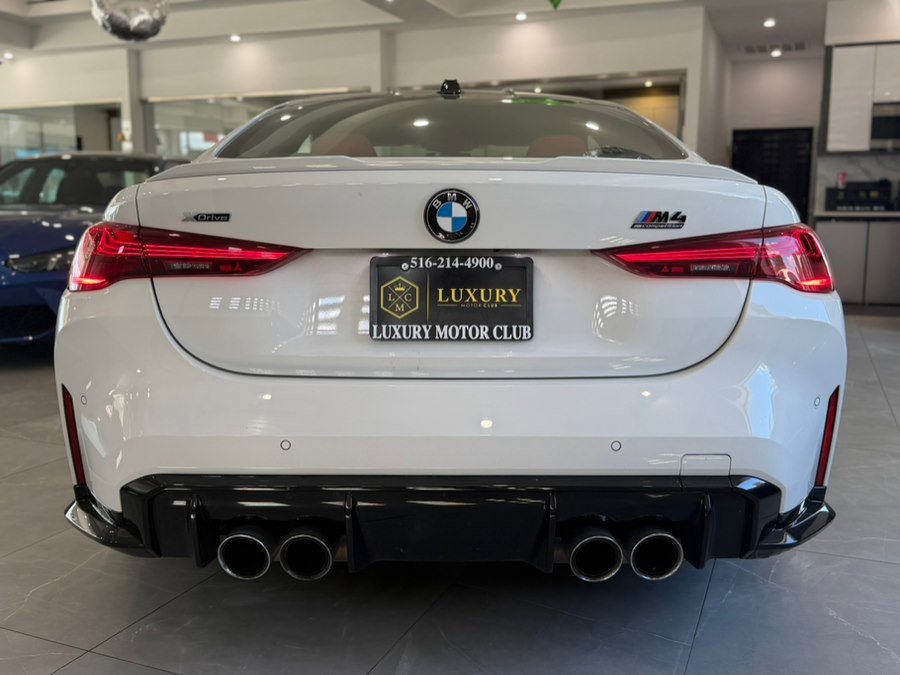 Used 2025 BMW M4 xDrive Competition AWD/4WD image 7