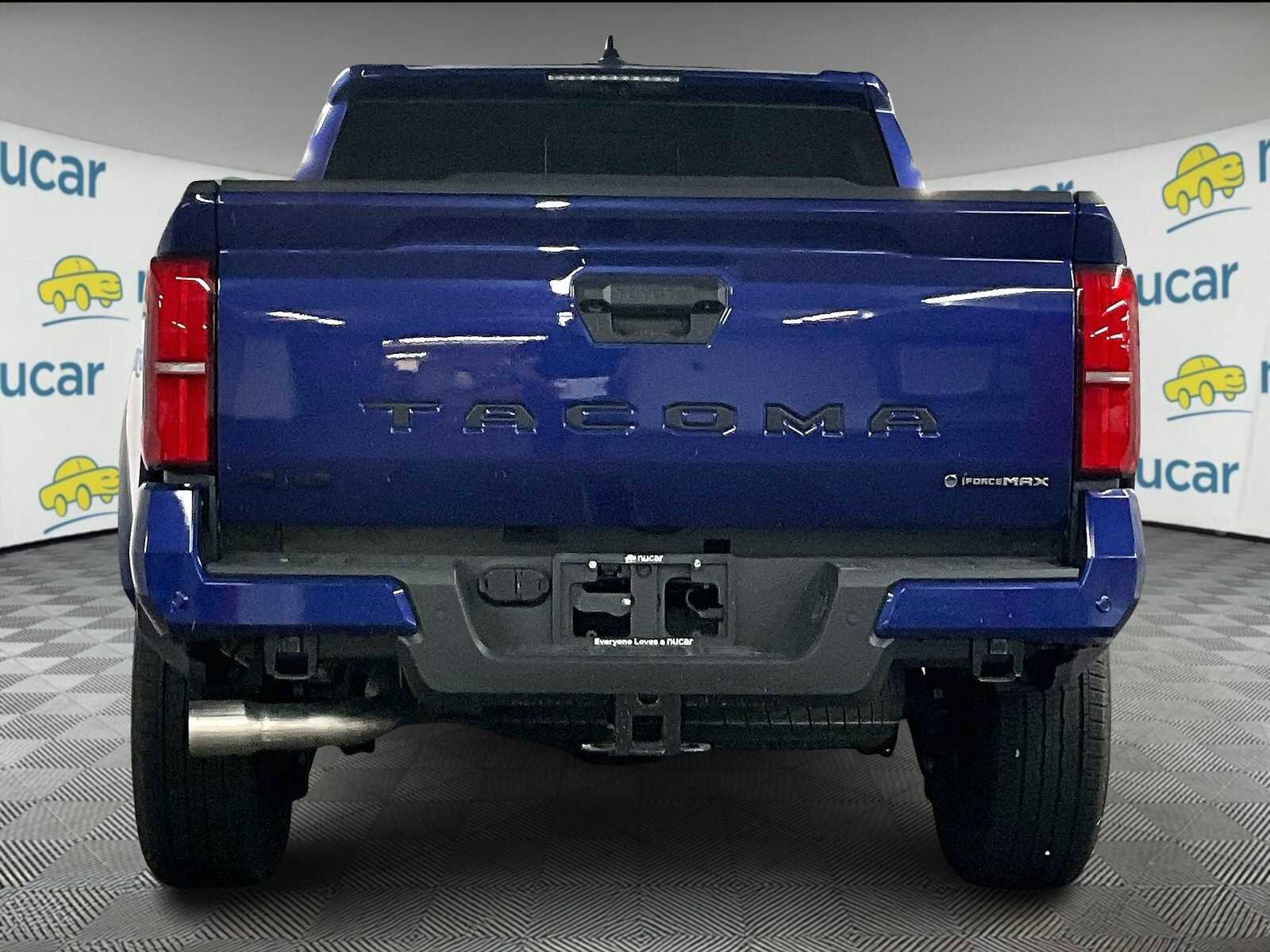 New 2025 Toyota Tacoma TRD Sport image 6