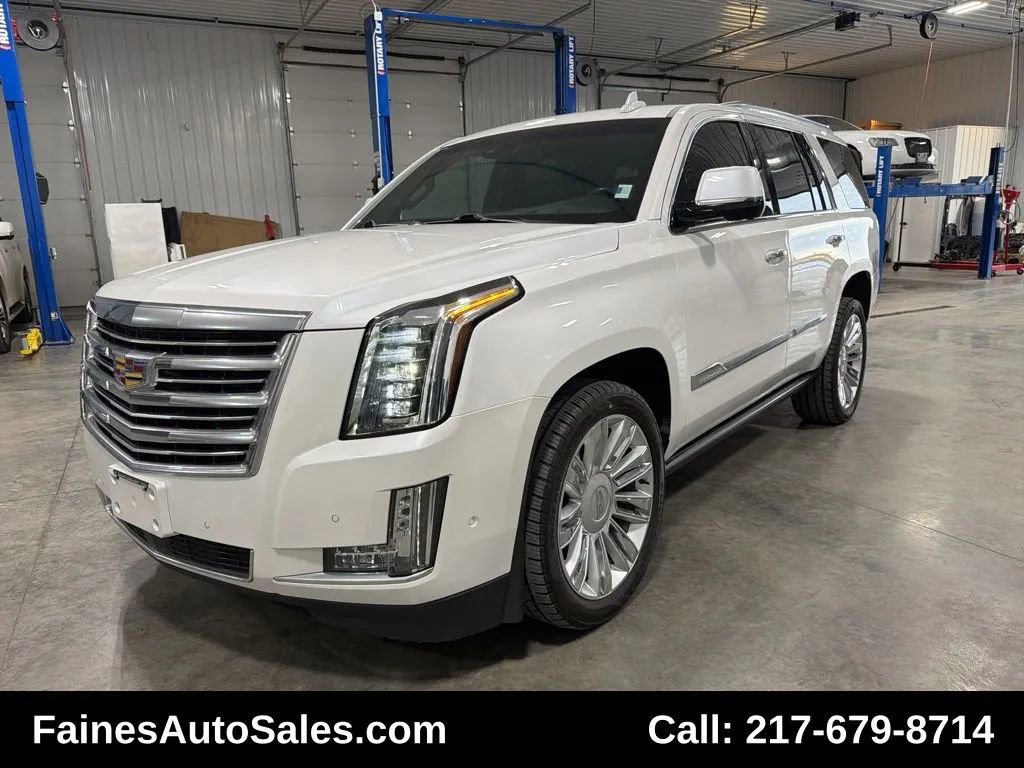 Used 2018 Cadillac Escalade Platinum image 4