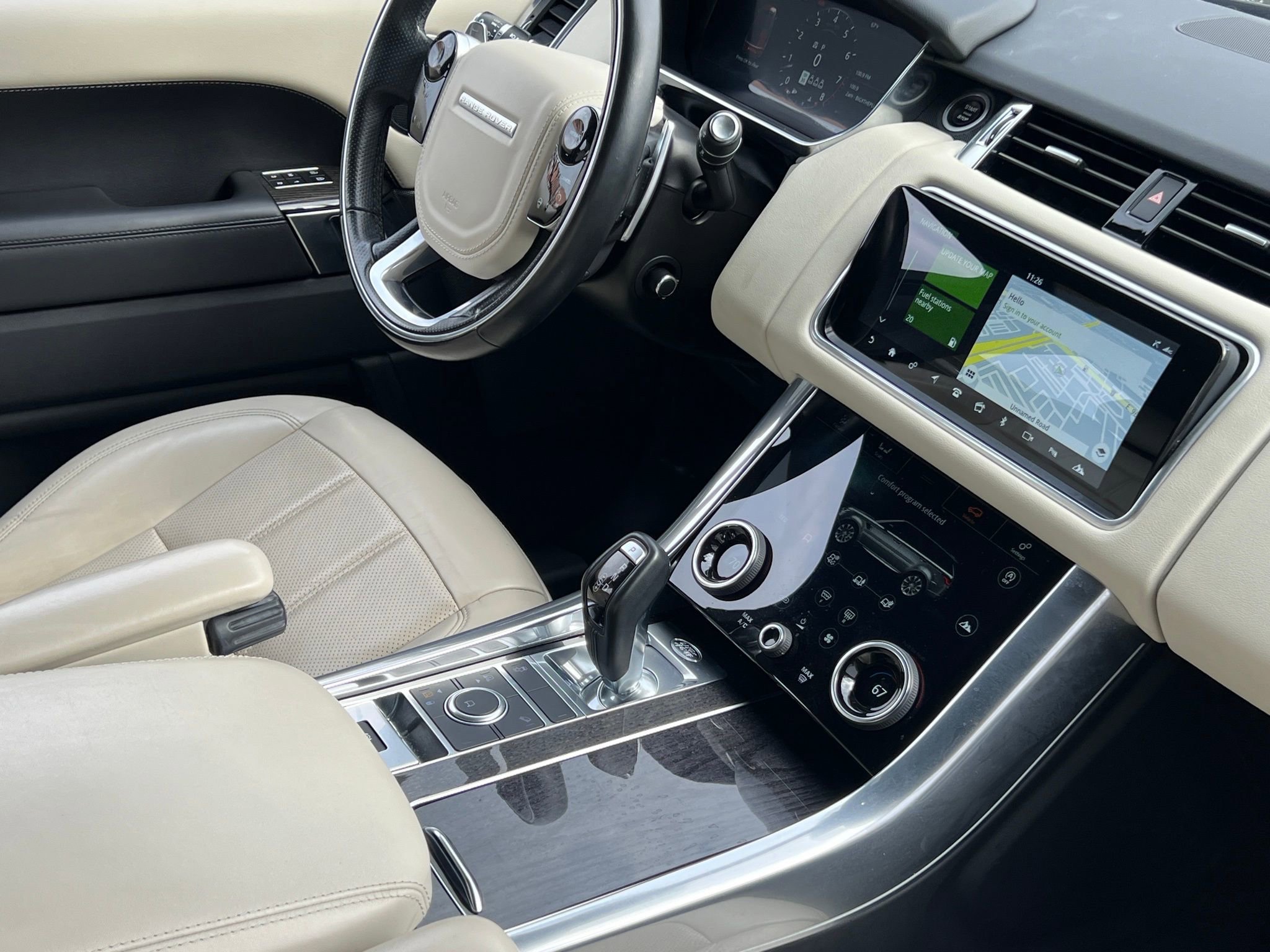 Used 2021 Land Rover Range Rover Sport HSE Silver Edition image 14