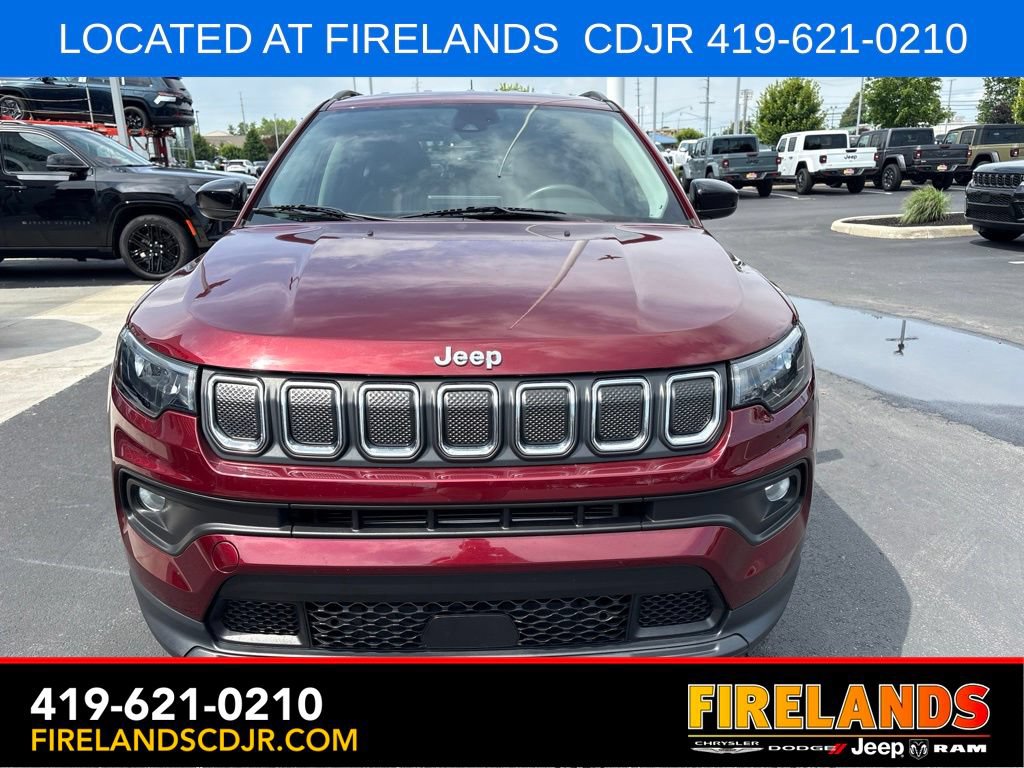 Used 2022 Jeep Compass Latitude AWD/4WD image 8