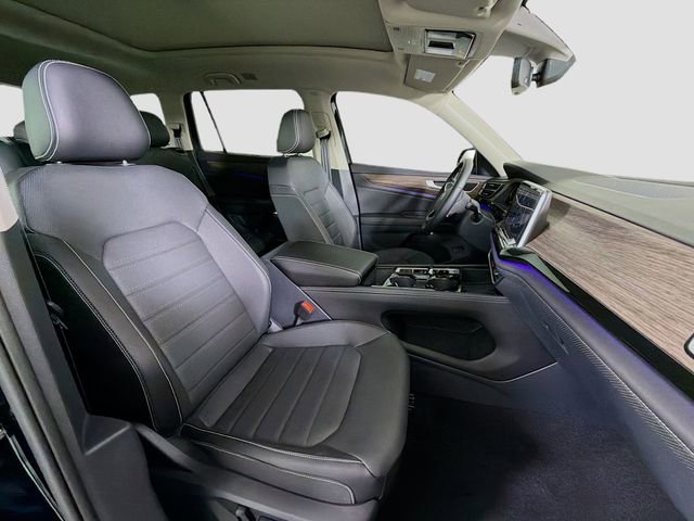 New 2025 Volkswagen Atlas SEL AWD/4WD image 32