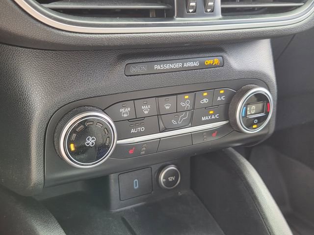 Used 2020 Ford Escape SE FWD image 18