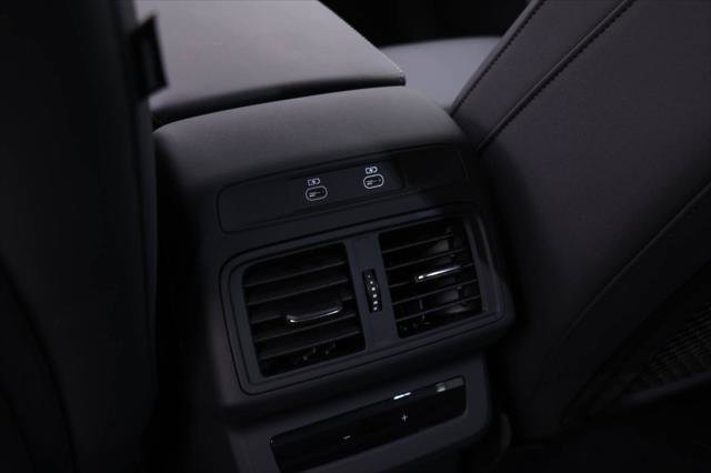 Certified 2025 Audi Q5 Premium w/ Convenience Package image 15