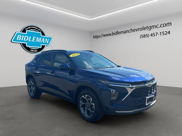 Used 2024 Chevrolet Trax LT w/ LT Convenience Package